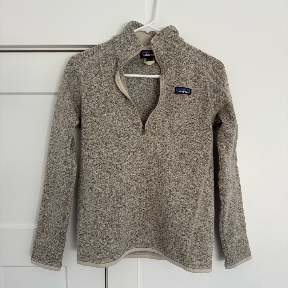 Patagonia Women's Beige Half Zip Sweater